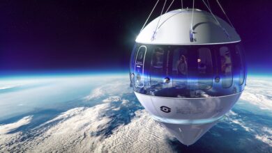صورة  نبتون.. بالون عملاق مملوء بالهيدروجين لنقل السياح إلى الفضاء