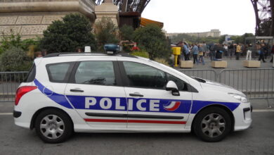 صورة شاهد: العثور على جثة فتاة قاصر داخل حقيبة سفر في فرنسا 