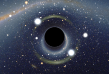 صورة علماء الفلك يستمعون لموجات جاذبية ناتجة عن اصطدامات الثقوب السوداء