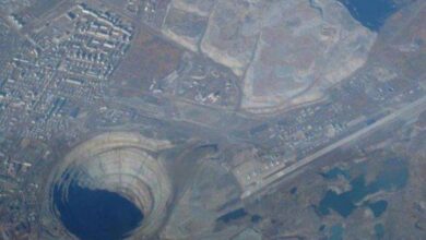صورة حفر حفرة بعمق 10 آلاف متر داخل قشرة الأرض في الصين