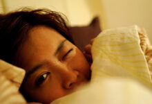 صورة دراسة : قلة النوم تسرع علامات الشيخوخة